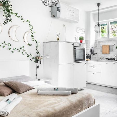 Eden House Sansiro-Duomo Netflix & Design Appartement Milaan Buitenkant foto